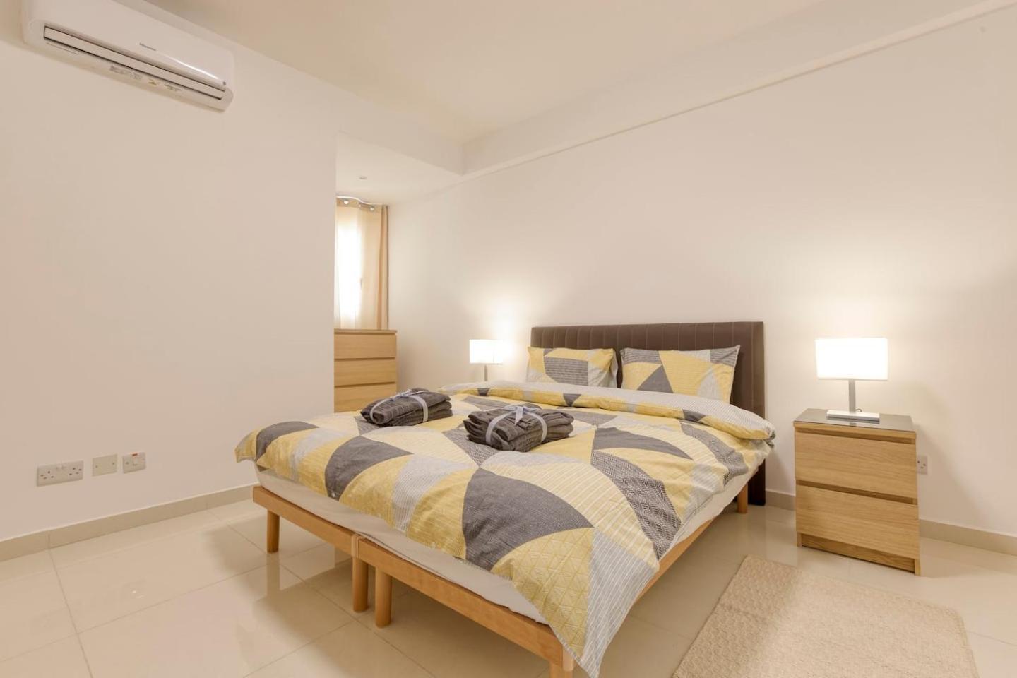 Beautiful Modern Central 2Br Apt Ta Xbiex ภายนอก รูปภาพ